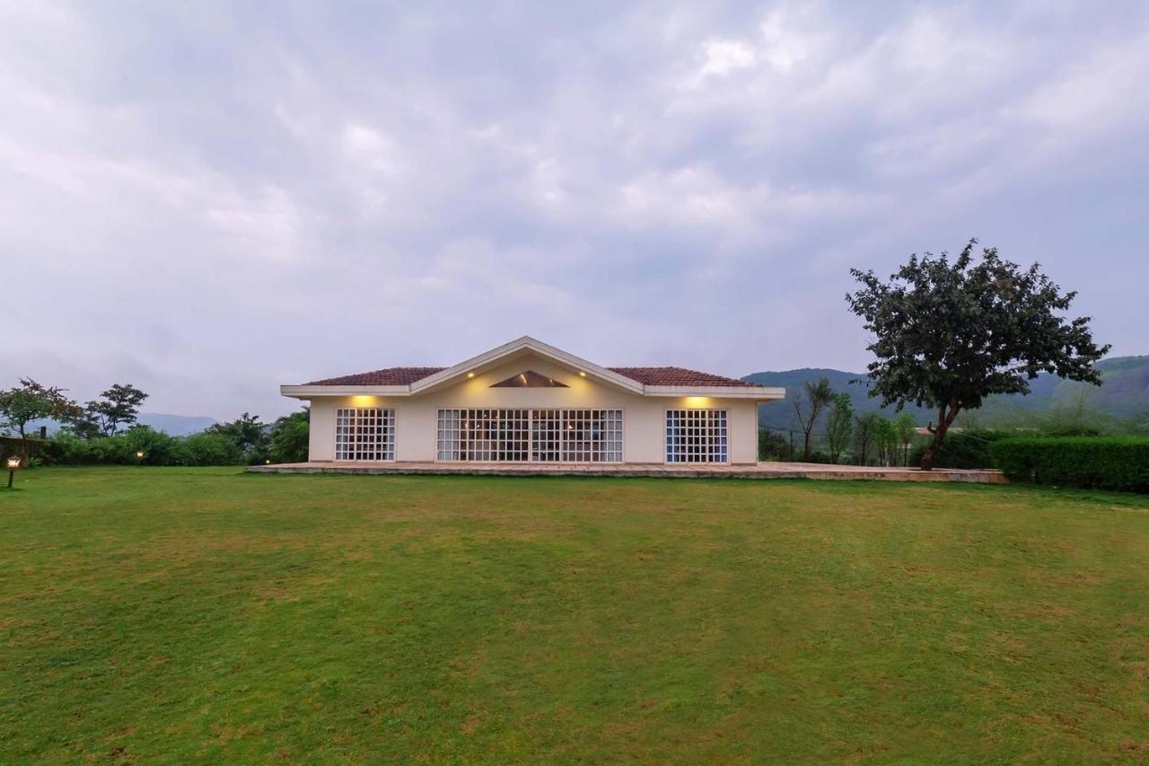 Stayvista'S Shivom Villa 12 - A Serene Escape With Views Of The Valley And Lake Lonavla Zewnętrze zdjęcie