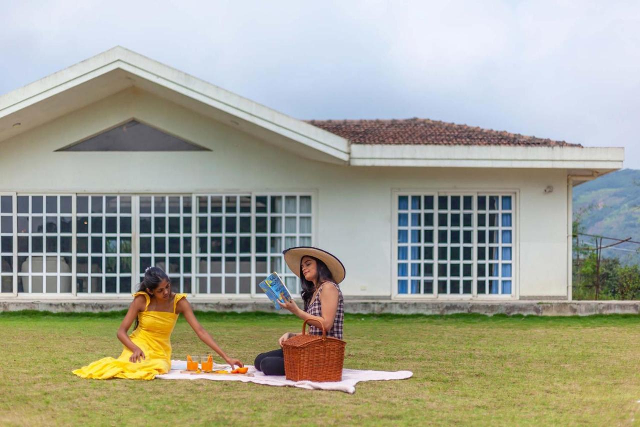 Stayvista'S Shivom Villa 12 - A Serene Escape With Views Of The Valley And Lake Lonavla Zewnętrze zdjęcie